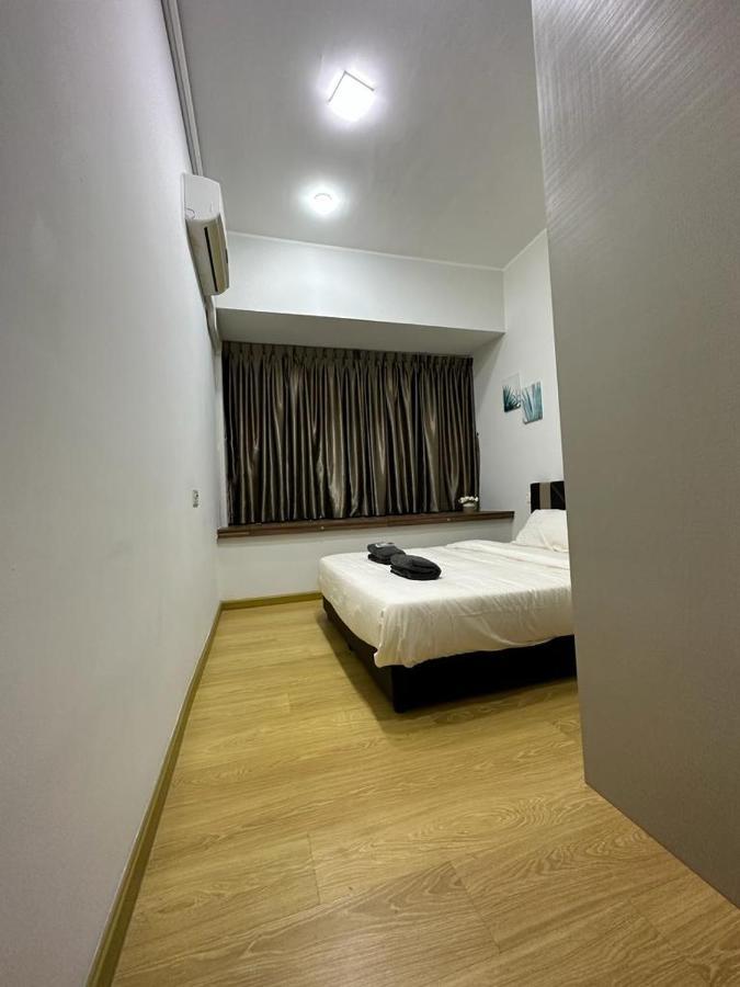 Apartment Country Garden Danga Bay